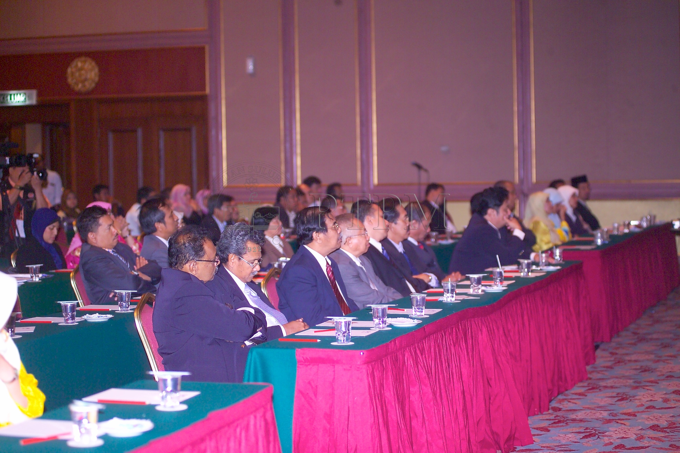 PTPM 06 23 eduresearch D9X40942